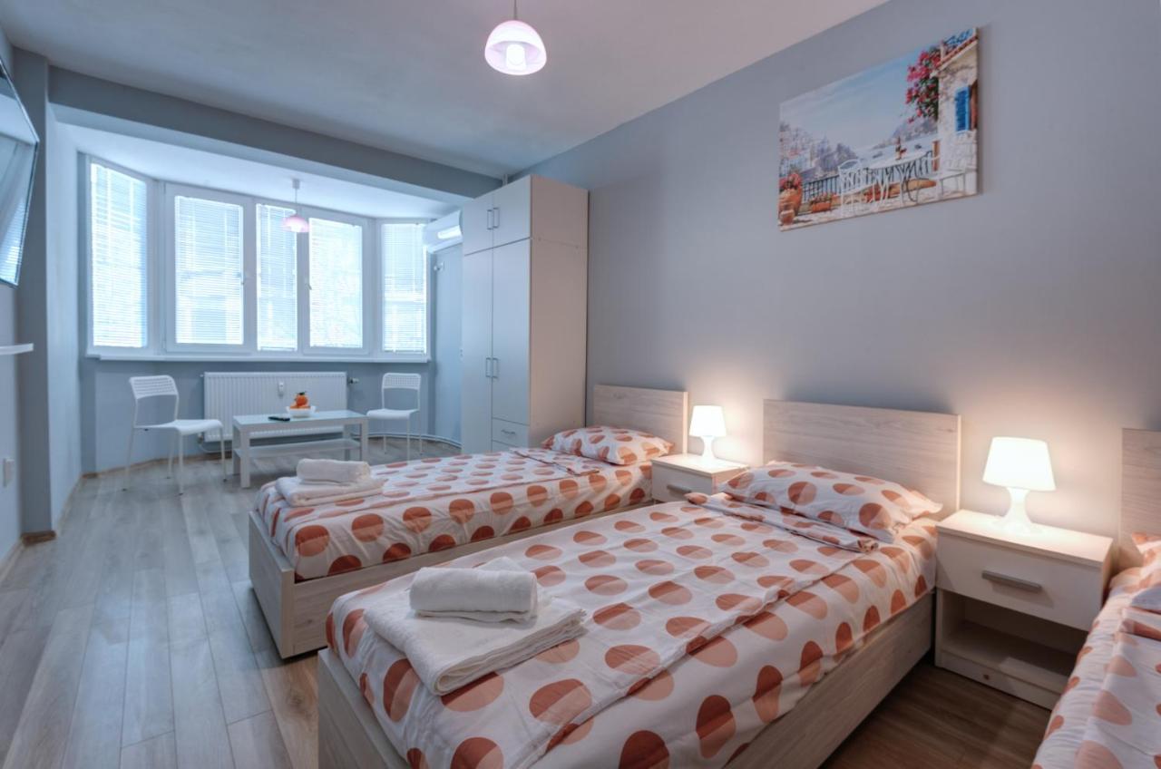Daisy - 3 Room And Kitchen Apartment In Lazur Бургас Екстериор снимка
